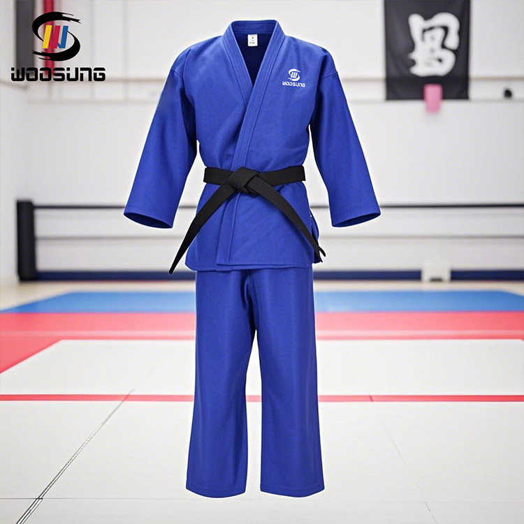 Judo-uniform